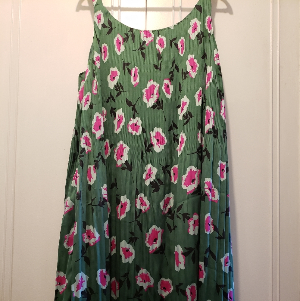 NWT ANTHROPOLOGIE Green Floral Sun Dress